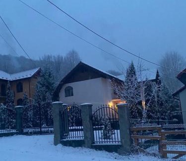 Cheia House | Casa de Vacanta Mountain View
