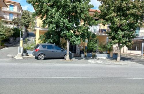 Casarza Ligure Apartment | casa degli artisti 2