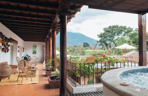 Santa Ana Villa | Casa Del Calvario, 3BR Villa in Antigua Guatemala