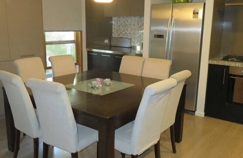 Bonnie Doon House | Casa del Lago (CDL) - Waterfront House - SLEEPS 6