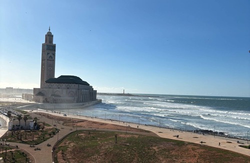 SOUR JDID Apartment | Casa Del Mar - Amazing Sea & Mosque views