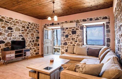 Mandraki Apartment | Casa Del Mare Sea View House up to 6 guests