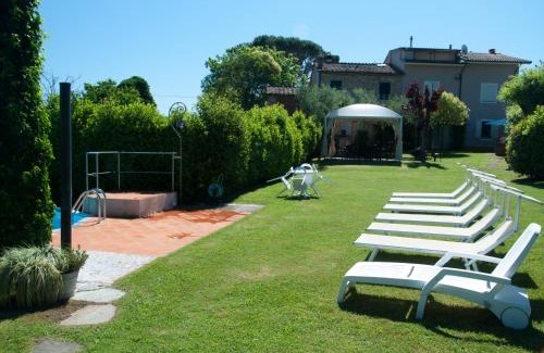 Pieve di Compito House | Casa del Merlo