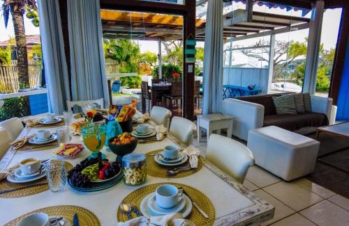 Ossos House | Casa Delfi, Hermosa vista, Jacuzzi e Praia , Buzios