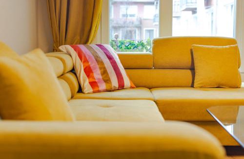 Mladost Apartment | Casa Dell'Arte