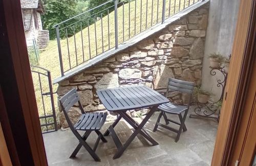 Villa di Chiavenna House | Casa di Canete