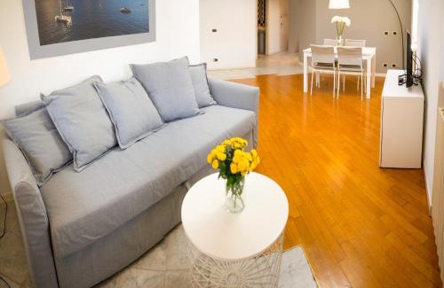 Malgrate Apartment | Casa di Giò - Comfy Lake Como Attic