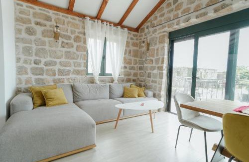 Radanovici House | Casa di Pietra