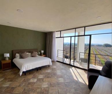 Ezequiel Montes Hotel | Casa Diamante Viñedos