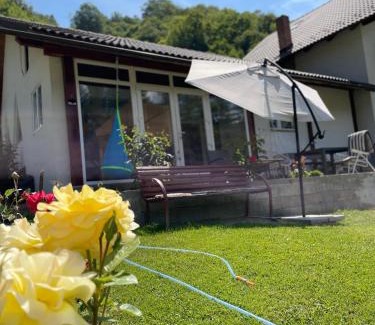 Poiana Marului House | Casa Din Lunca