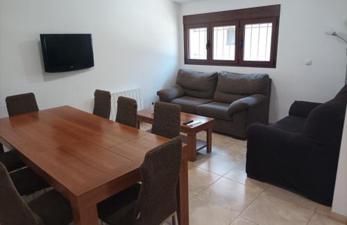 El Castellar House | Casa Dinorural