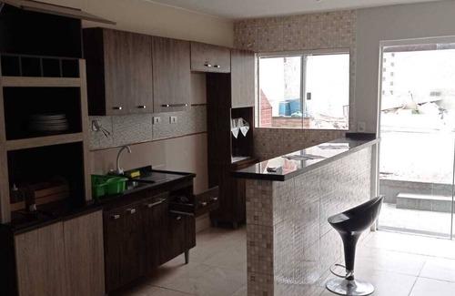 Novo Mundo House | Casa do Aconchego Feliz em Curitiba Aceita Pets