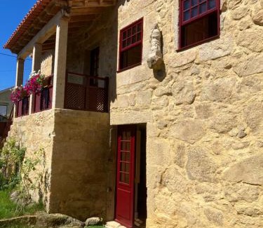 Ponte de Lima House | Casa do Cruzeiro do Outeiro -comfort and tradition