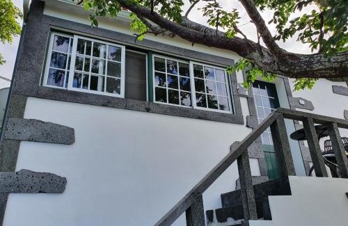 Santo Amaro House | Casa do Gato Preto