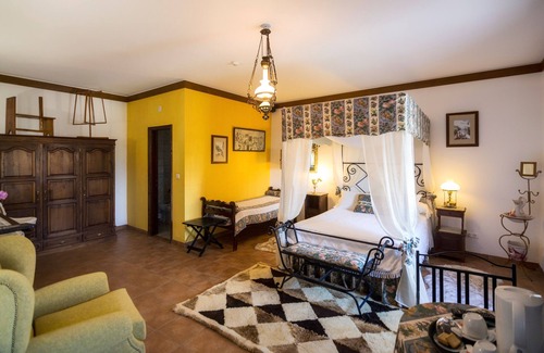 Meda House | Casa do Redondo