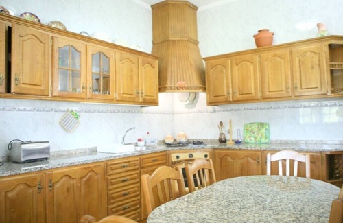 Sernancelhe House | Casa do Távora - Spacious holiday home with pool and unique views!