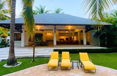 Iztapa House | Casa Don Willo