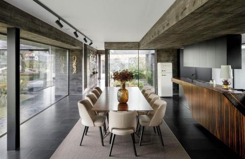 Molares House | Casa dos Sobreiros by LovelyStay