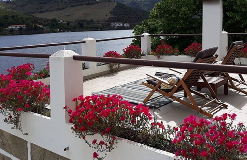 Carrazeda de Ansiaes Ski Chalet | Casa dos Vinhais Douro Valley (Breakfast inc.)