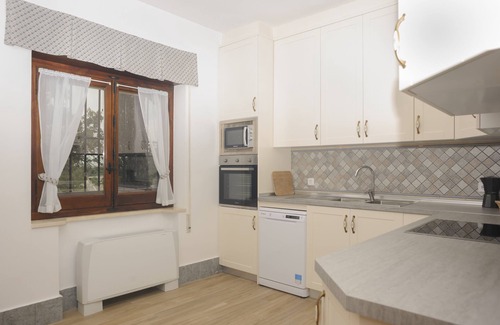 Toledo Cottage | Casa el Pinar de la Bastida for 12 people
