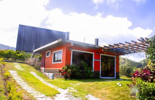 La Laguna House | Casa Elalto Panamá - Cabaña de Montaña En San Carlos Panamá