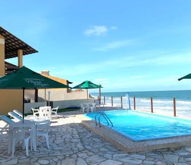 Barra Mar House | Casa em condomínio, beira mar e piscina Barra de São Miguel - Maceió- AL