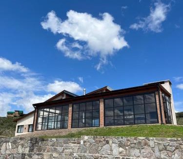 Alta Cordoba Ski Chalet | Casa en Ascochinga B.° cerrado. Sierras de Córdoba