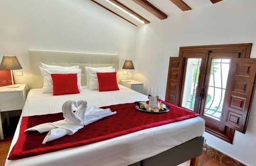 Aspe House | Casa Entre Viñas