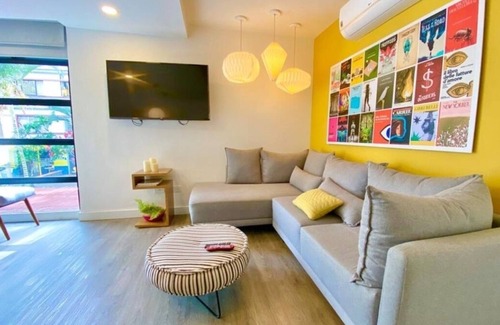 Laureles - Estadio Apartment | Casa Esquina 201 modern apt.