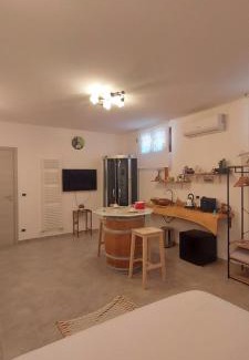 Acquaviva House | Casa F.