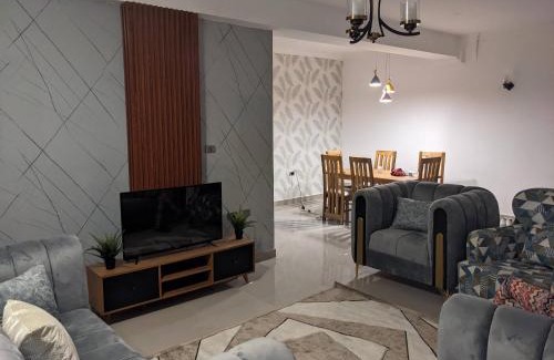 Bole Apartment | Casa Feliz - Stylish 2 Bedroom Apartment