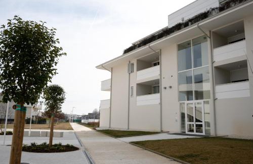 Montale Apartment | Casa Ferrari
