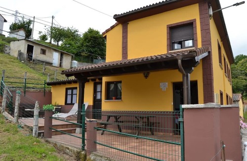 San Julian House | Casa Fidel
