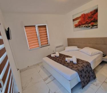 Sinmartin House | Casa Gimi