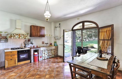 Pomarance Apartment | Casa Girasole Agriturismo Le Selvole Tuscany