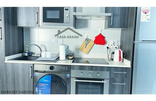 Accra Apartment | Casa Grand one-bedroom duplex apartment