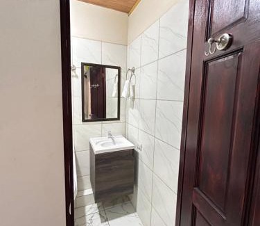 Pajaro Azul House | Casa Guana