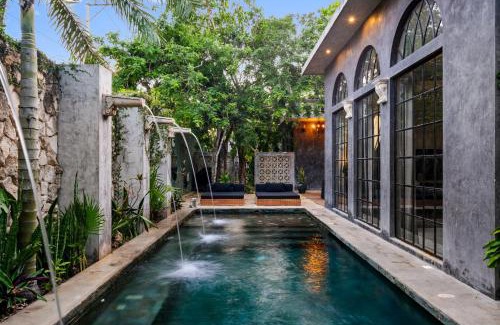 Tulum Villa | Casa Halo - Mansion, Nightclub, Pool, Sonos, Gated, Staff