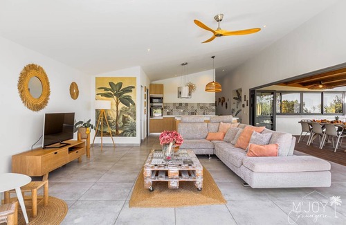 Ravine des Cabris House | - CASA HAWA* -