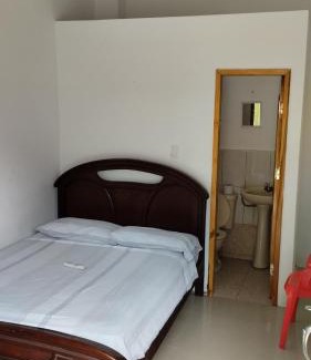 Bahia de Caraquez House | Casa Hospedaje