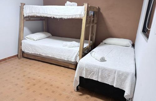 Laureles House | Casa hotel la 33