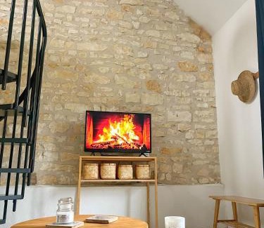Val-de-Mercy Apartment | Casa Inès