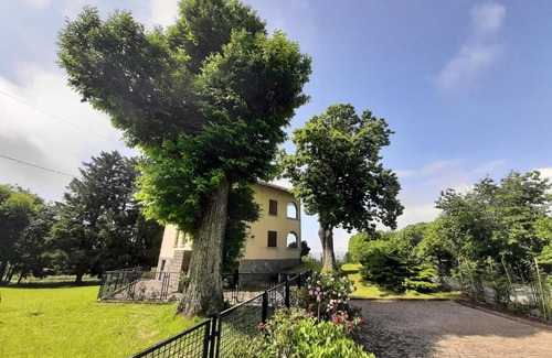 Andrate Apartment | Casa in montagna con giardino privato recintato