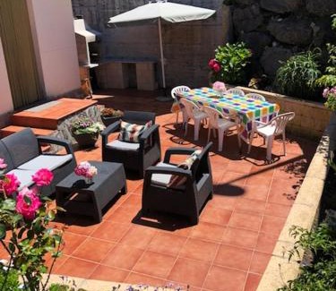 Piedrahita House | Casa Jardin Argoños