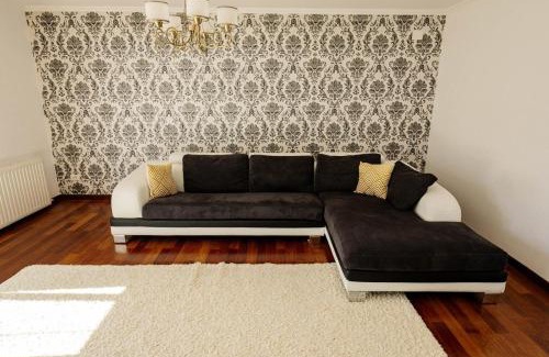 Giarmata House | Casa Korman