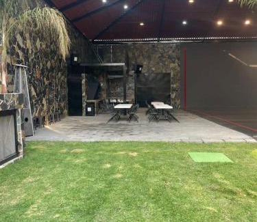 Tlahuac House | Casa las palmerasmeras