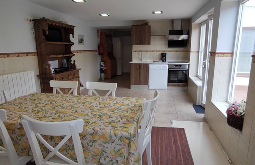 Burgos House | Casa La Manzanera