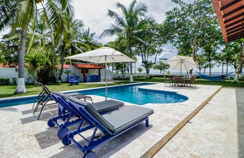 Cerro Plano House | Casa La Palapa