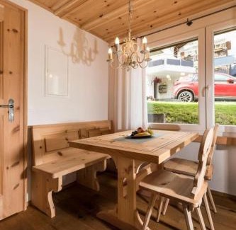 Sedrun Apartment | Casa La Roda Nr 5 Ursin