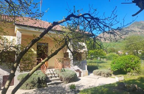 Almese House | Casa La V G